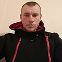 Знакомства: Илья, 33 года, Симферополь