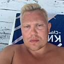 Знакомства: Илья, 35 лет, Москва