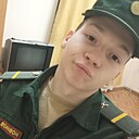 Знакомства: Илья, 23 года, Владимир