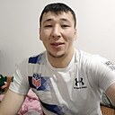 Знакомства: Максим, 27 лет, Атырау(Гурьев)