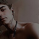 Знакомства: Александр, 21 год, Томск