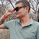 Знакомства: Игорь, 32 года, Волноваха