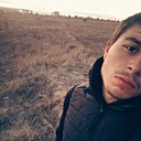 Знакомства: Max, 19 лет, Красноармейск