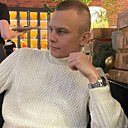 Знакомства: Игорь, 21 год, Москва