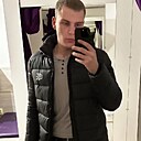 Знакомства: Макс, 24 года, Тарко-Сале