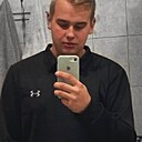 Знакомства: Егор, 21 год, Слуцк