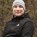 Знакомства: Олег, 28 лет, Лесной