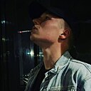 Знакомства: Владислав, 23 года, Солигорск