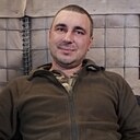 Знакомства: Руслан, 35 лет, Геническ