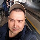 Знакомства: Адам, 32 года, Миллерово