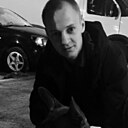 Знакомства: Евгений, 31 год, Тюмень