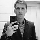 Знакомства: Денис, 33 года, Симферополь