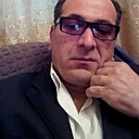 Знакомства: Robert, 53 года, Ереван