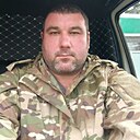 Знакомства: Евгений, 45 лет, Ясиноватая