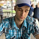 Знакомства: Денис, 34 года, Кривой Рог