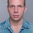 Знакомства: Максим, 37 лет, Орел