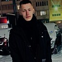 Знакомства: Владислав, 29 лет, Краснодон