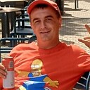 Знакомства: Александр, 35 лет, Ле-Ман