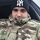 Знакомства: Дима, 25 лет, Алчевск