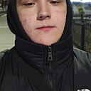 Знакомства: Дмитрий, 19 лет, Москва