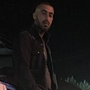 Знакомства: Гарик, 31 год, Симферополь