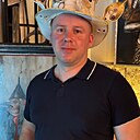 Знакомства: Антон, 39 лет, Великие Луки