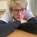 Знакомства: Кирилл, 18 лет, Ирбит