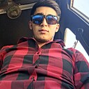 Знакомства: Нозим, 21 год, Бабаево