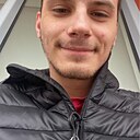Знакомства: Alex, 24 года, Cluj
