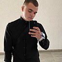 Знакомства: Роман, 23 года, Мелитополь