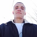 Знакомства: Виталий, 31 год, Новичиха