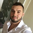 Знакомства: Макс, 35 лет, Худжанд