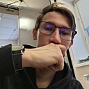 Знакомства: Владимир, 24 года, Сургут