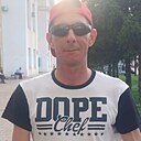 Знакомства: Илья, 44 года, Караганда