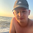 Знакомства: Дмитрий, 26 лет, Харцызск