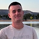 Знакомства: Артём, 27 лет, Ессентуки