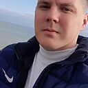 Знакомства: Олег, 34 года, Горнозаводск