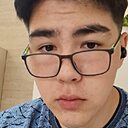 Знакомства: Артём, 21 год, Хабаровск