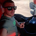 Знакомства: Вадим, 32 года, Соликамск