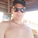 Знакомства: Виктор, 31 год, Енисейск