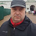 Знакомства: Виктор, 44 года, Сергиев Посад