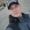 Знакомства: Евгений, 46 лет, Москва