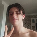 Знакомства: Максим, 23 года, Быдгощ