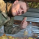 Знакомства: Андрей, 27 лет, Москва