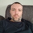 Знакомства: Макс, 33 года, Петрозаводск