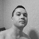 Знакомства: Алехандро, 27 лет, Новомосковск