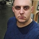 Знакомства: Александр, 32 года, Симферополь