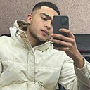 Знакомства: Зуфар, 22 года, Мариуполь