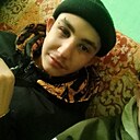 Знакомства: Антон, 19 лет, Чечерск