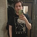 Знакомства: Вадим, 24 года, Краснотурьинск